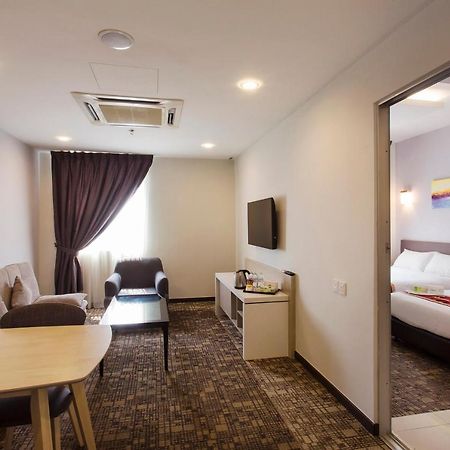 Amansari Hotel Nusajaya Nusajaya  Exterior foto