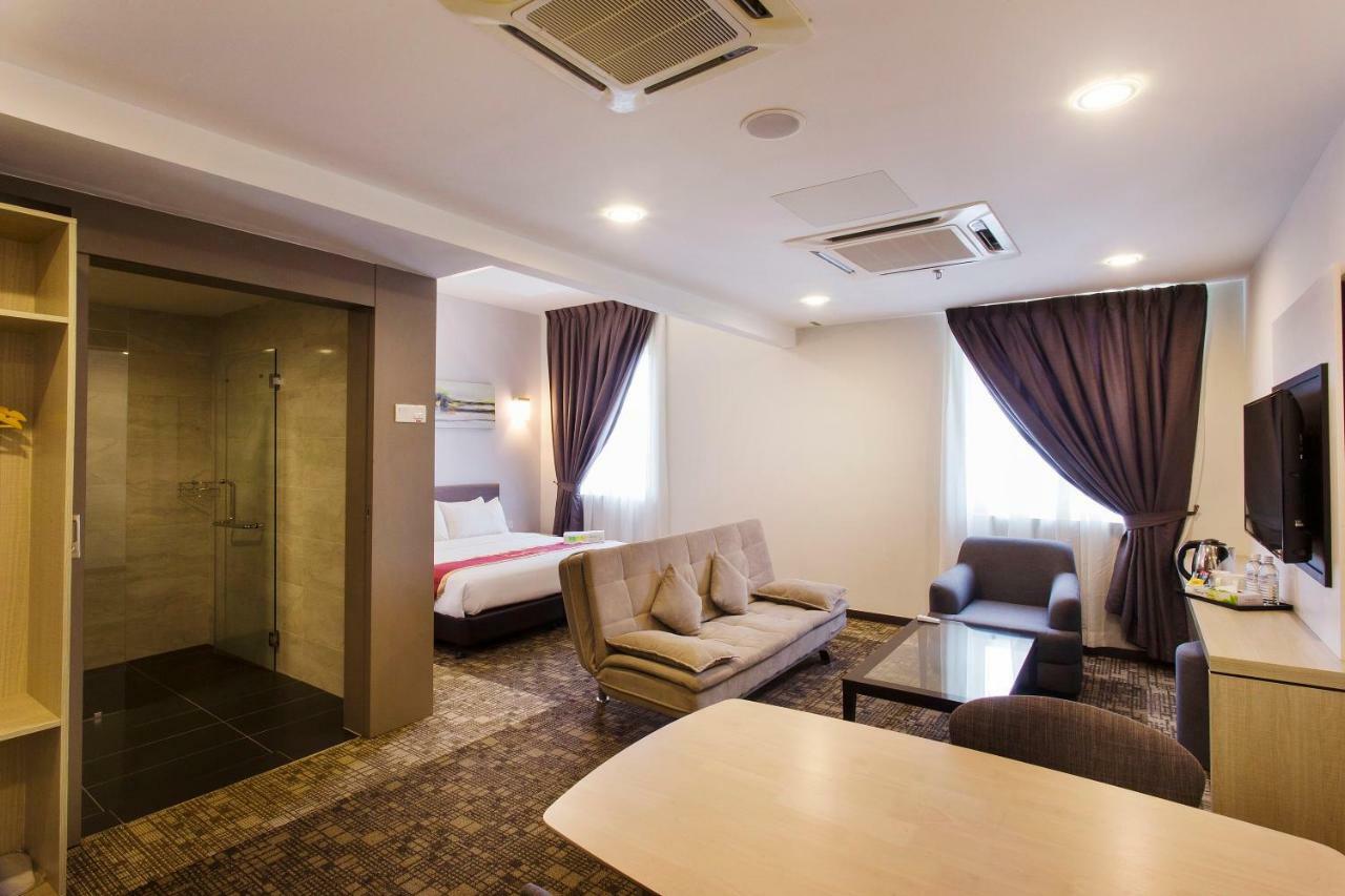 Amansari Hotel Nusajaya Nusajaya  Exterior foto